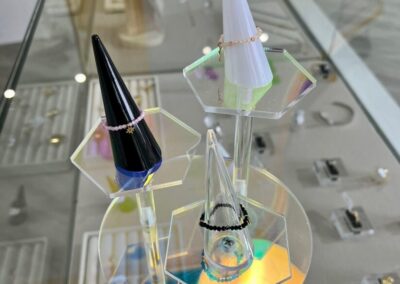 Projet ATELIER LOVE LINK - Une bijouterie immersive à Lausanne - Aménagement et décoration par KEMARA Design Holistique by Céline Champion
